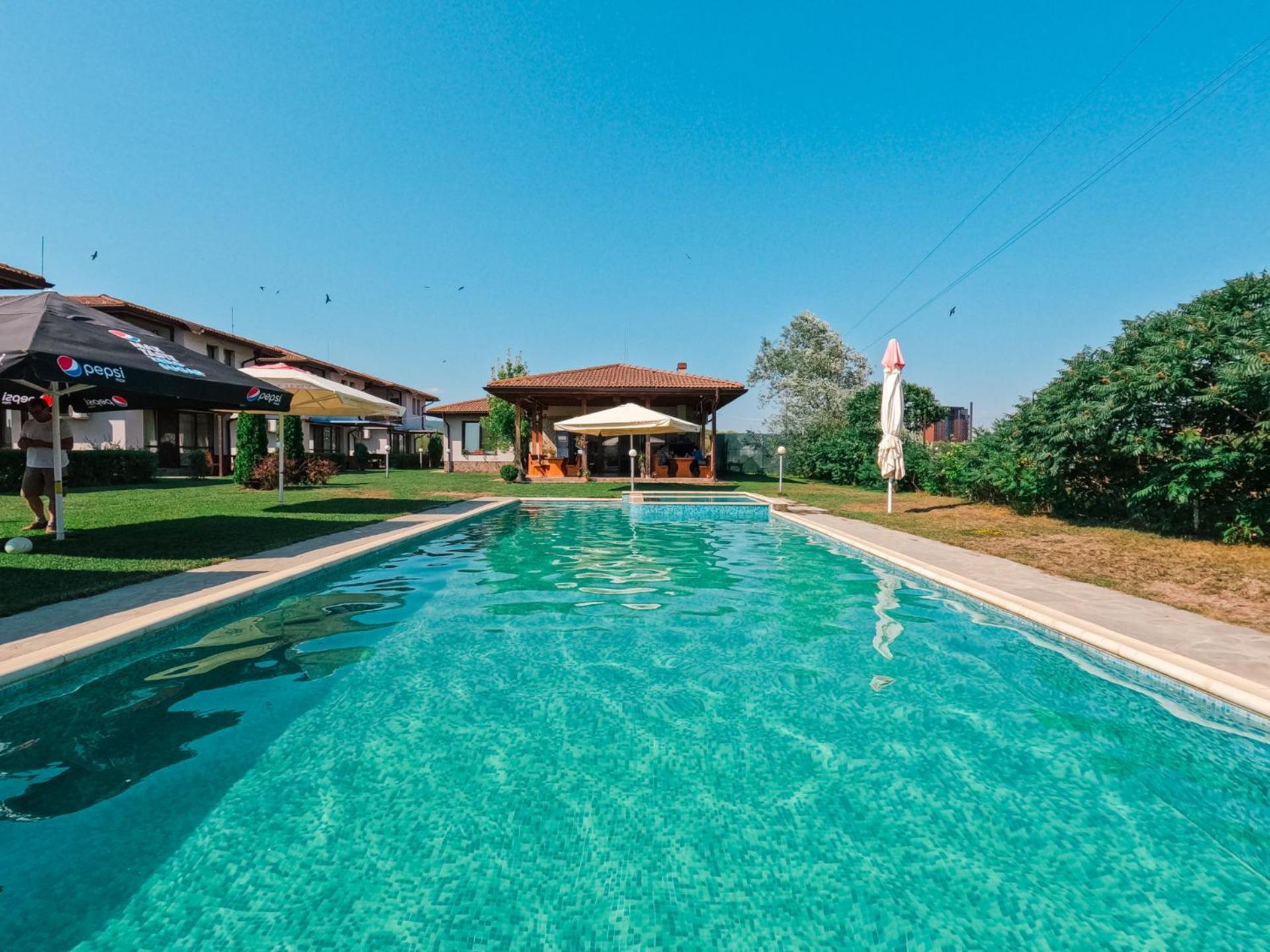Bendida Village Pavel Banya Εξωτερικό φωτογραφία